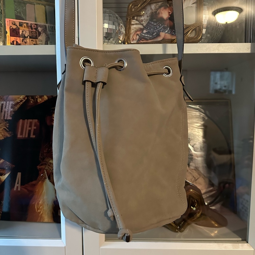 Bucket bag - old Navy